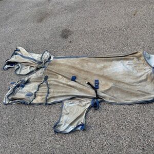 Weatherbeeta Fly Sheet with neck Size 84